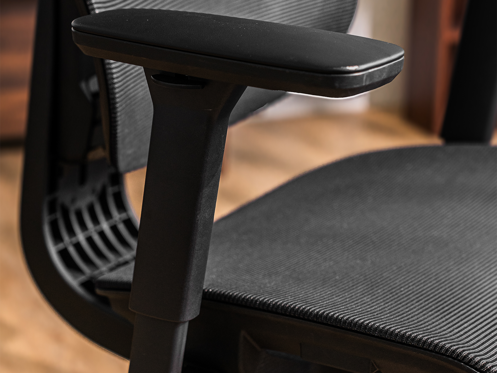 ErgoTune Joobie Lite adjustable armrest
