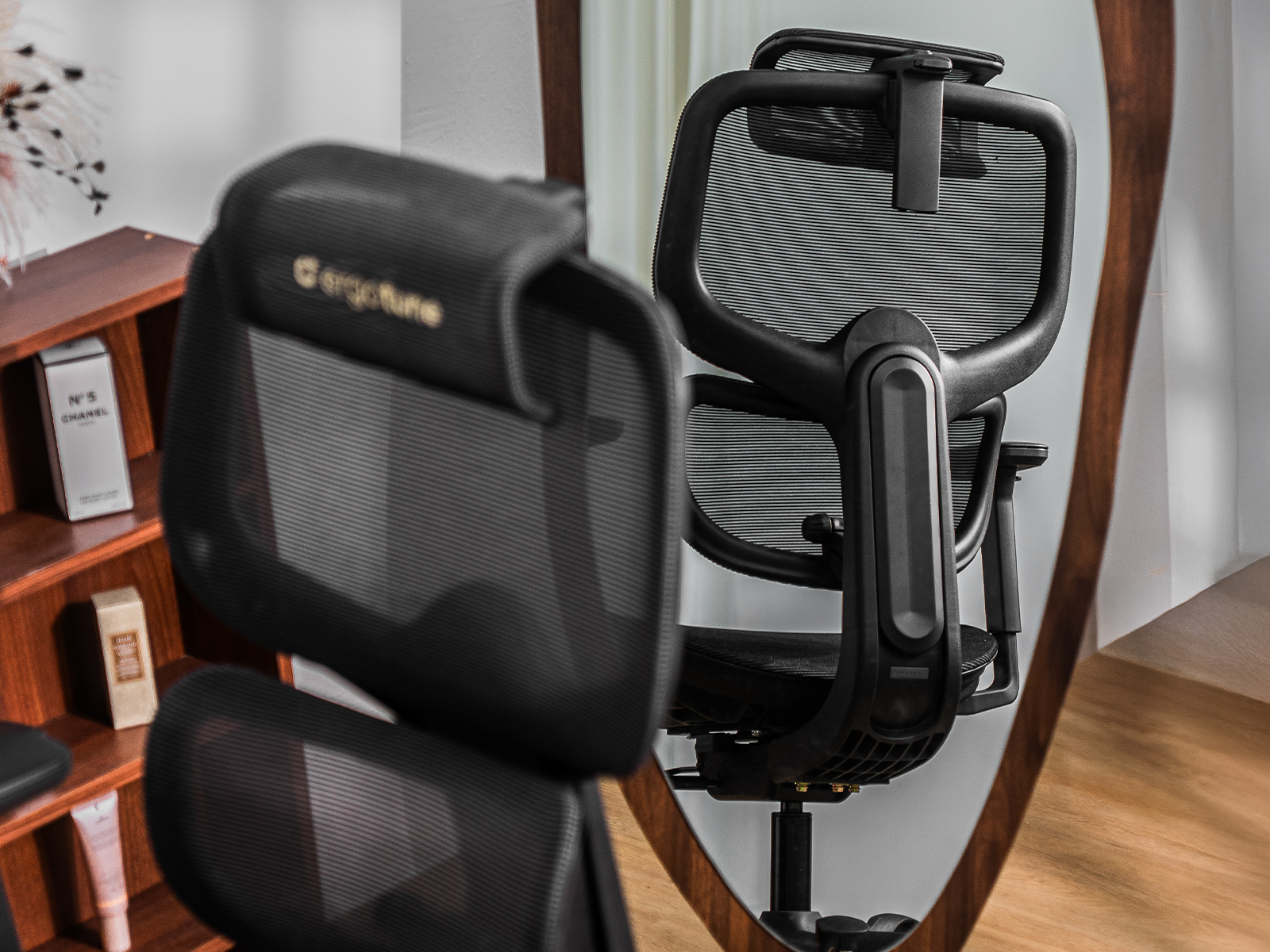 ErgoTune Joobie Lite breathable DuraWeave mesh backrest, rear view